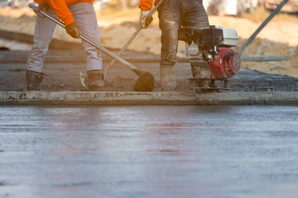 Best Concrete Sidewalk Installation  in Tucker, GA